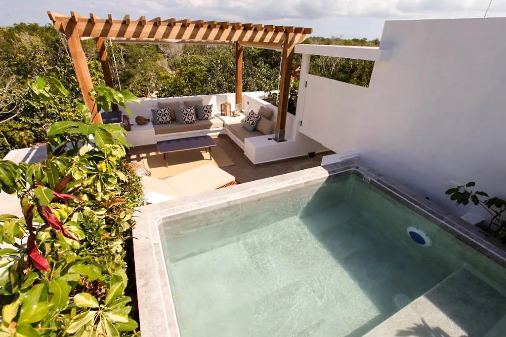 Villa Latina location